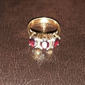 Seta Ruby Ring